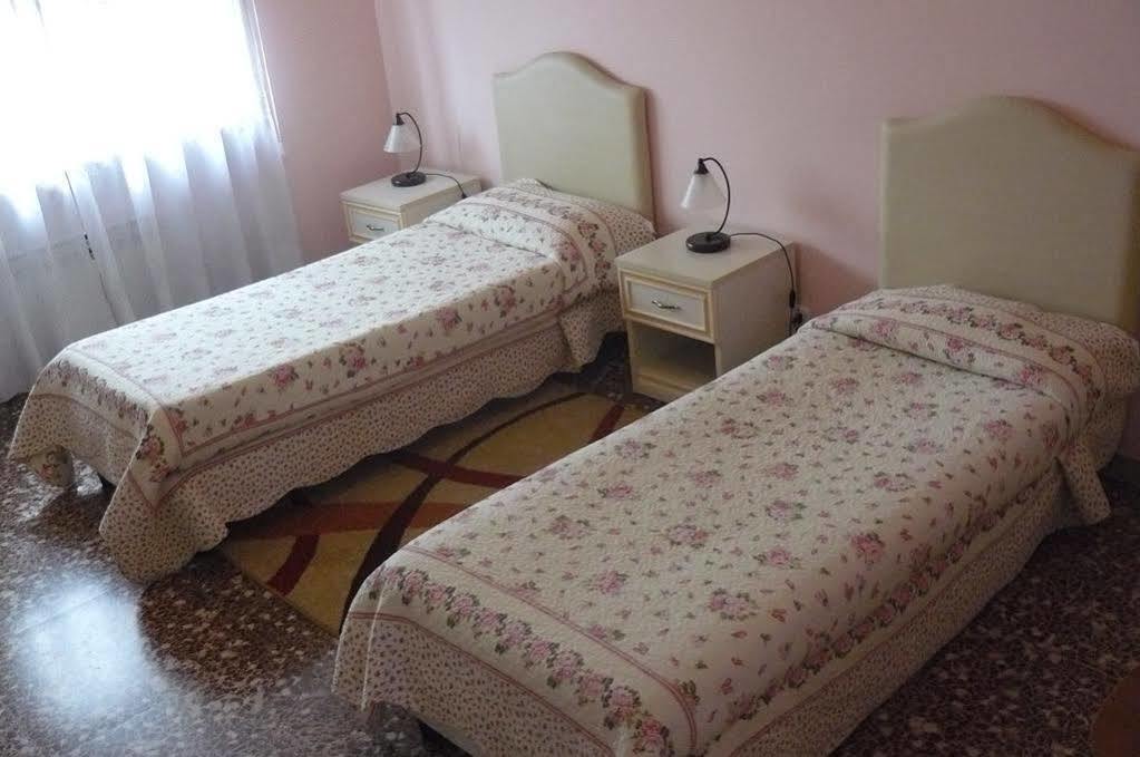 Hotel Vittoriano Турин Экстерьер фото