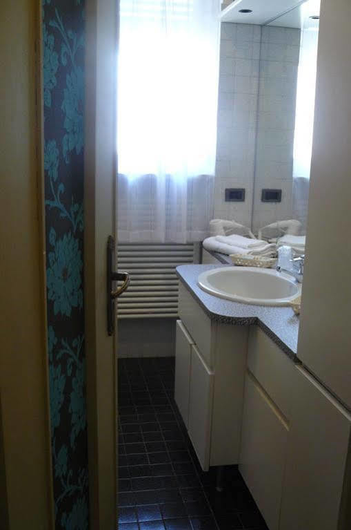 Hotel Vittoriano Турин Экстерьер фото